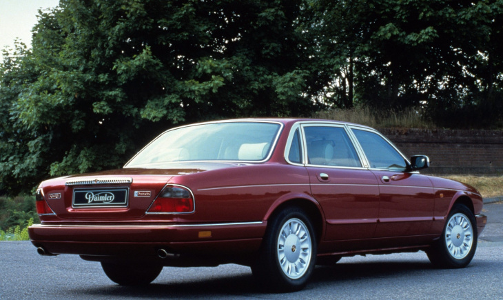 xj12 (2e generation), jaguar, xj12, jaguar xj12 6.0 (1993 – 1997), une noble surpuissance, dès 8 000 €