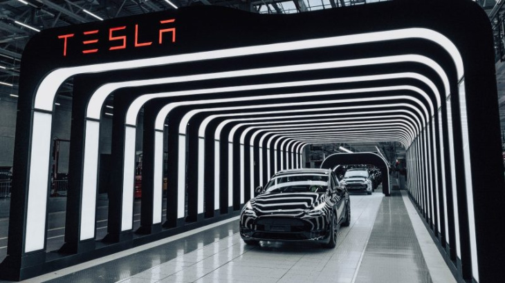 Tesla casse encore les prix des Model 3 et Y : le coup de massue de trop pour la concurrence ?