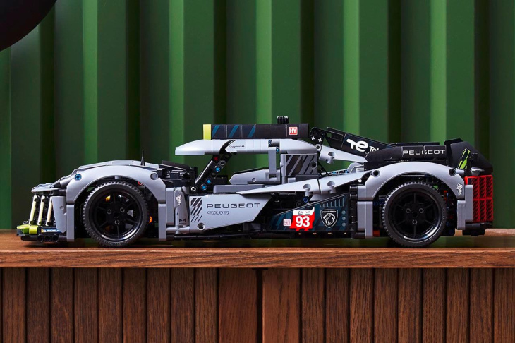 24 heures du mans,  voitures lego,  voitures miniatures,  peugeot, peugeot 9x8 (2023). l’hypercar hybride en version lego technic