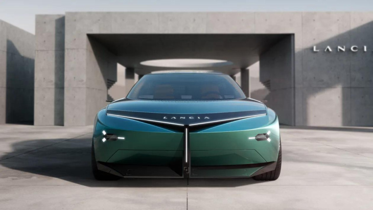 lancia imagine la voiture du futur avec un concept-car assez fou