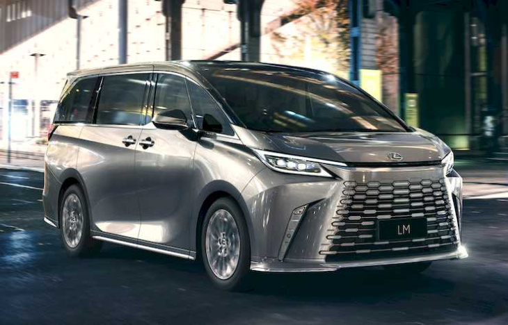 Lexus LM, les européens auront droit au minivan hybride