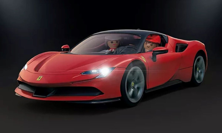 Les Playmobil roulent en Ferrari SF90 Stradale !