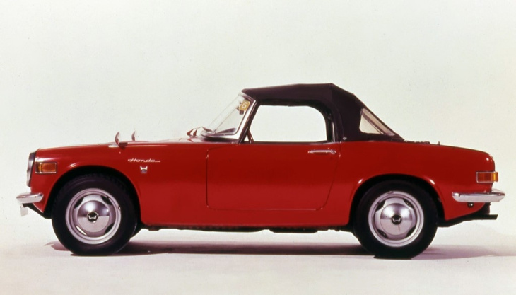 s800 cabriolet, honda, s800, honda s800 (1966 – 1970), les dix mille tours des sixties, dès 23 000 €