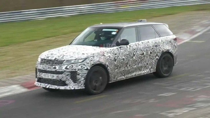 Le Range Rover Sport SV 2024 espionné sur le Nürburgring