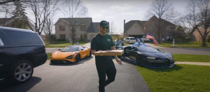 VIDEO - Il livre des pizzas en Bugatti Chiron !