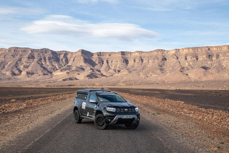 android, on a testé notre dacia duster 4x4 pick-up sur le rallye duster maroc challenge !