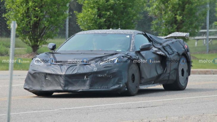 La Corvette ZR1 a été espionnée sous un lourd camouflage