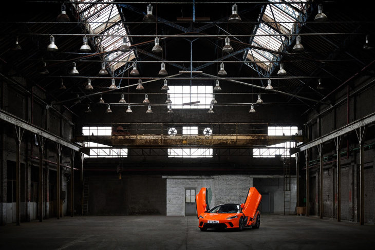 Essai McLaren GT : la polyvalence inattendue de la plus sensuelle des supercars