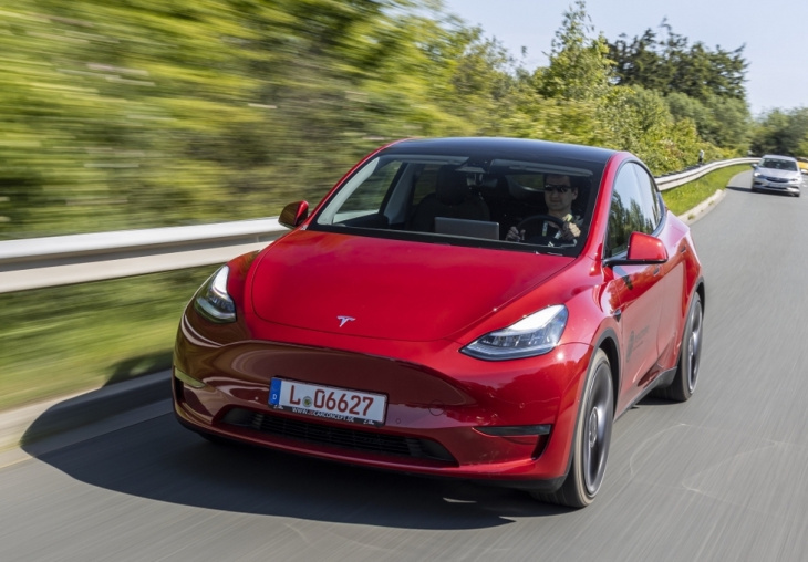 batteries lithium-ion, recharges électriques, un classement des meilleures marques automobiles électriques