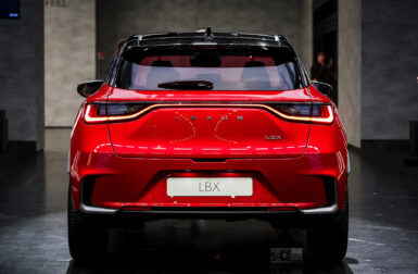 nouveau lexus lbx : notre premier contact avec l’ambitieux mini suv premium hybride
