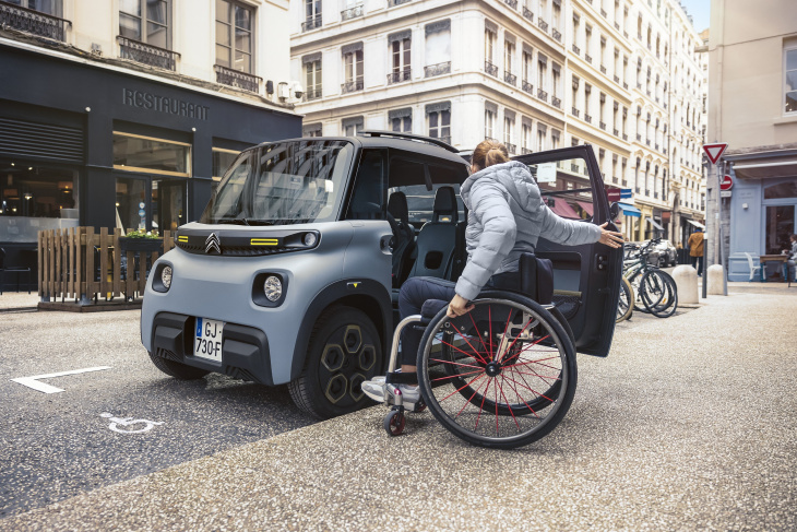 Citroën Ami For All (2023). Le quadricycle utilisable avec un fauteuil roulant