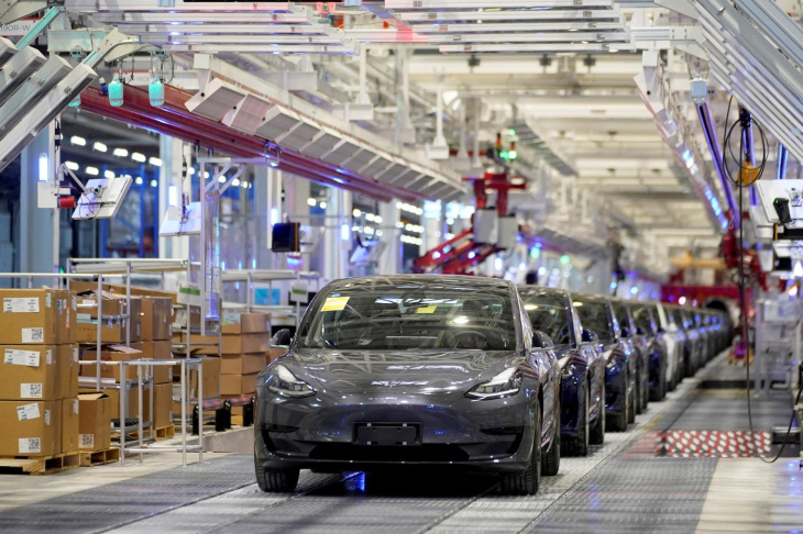 Tesla pourrait construire une usine en Espagne