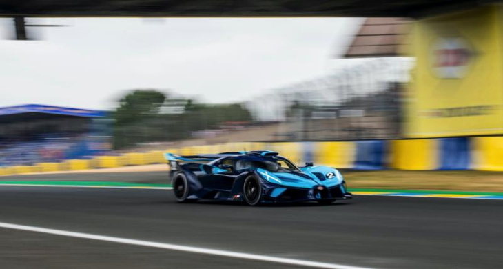 VIDEO - La Bugatti Bolide s’offre un tour de piste lors du centenaire des 24 Heures du Mans
