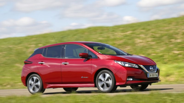 Les soldes continuent : Nissan propose la Leaf sans apport et à loyer réduit