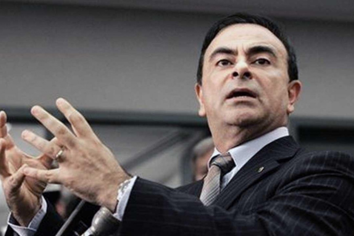 L'ex-président Carlos Ghosn réclame plus d'un milliard de dollars à Nissan