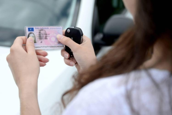 pourquoi les nouveaux permis de conduire ont-ils une date de validité ? on vous répond