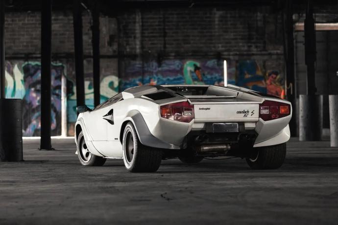 La Lamborghini Countach du salon de Genève de 1982 adjugée à 563 000 dollars