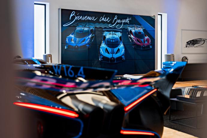 Journée de rêve chez Bugatti pour les 40 clients de la Bolide