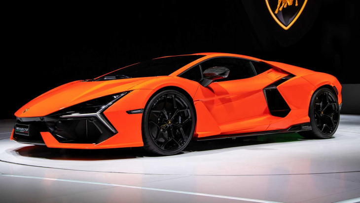 La remplaçante de la Lamborghini Huracan a été espionnée pour la première fois