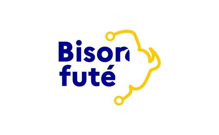 Nouveau logo Bison Futé en vigueur depuis 2022. La corne, placée dans le n du mot bison indique que le bison nous regarde.