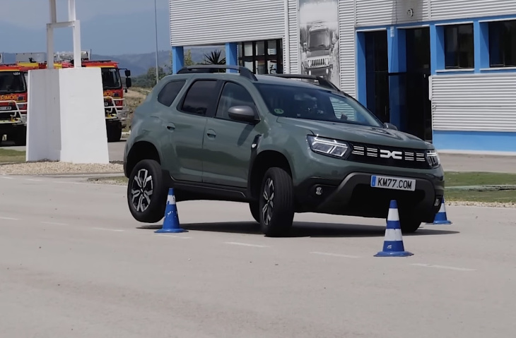 Le Dacia Duster face au délicat test de l'élan