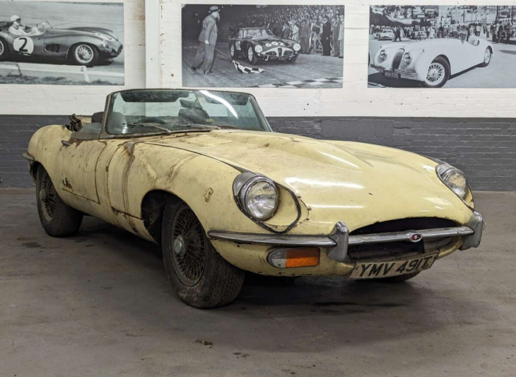 Ils retrouvent une collection abandonnée de Jaguar des 70’s