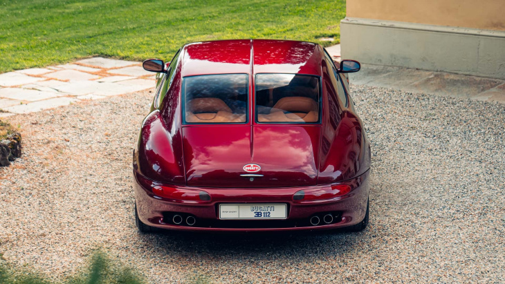 La Bugatti EB112, supercar à quatre portes qui n'a jamais été produite, fête ses 30 ans