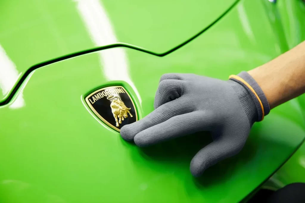 Lamborghini dévoilera la version concept de son premier VÉ la semaine prochaine