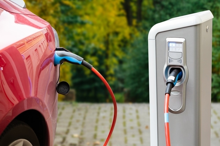 recharges électriques, bornes électriques, voitures électriques, prises et borne de recharge ve, comment choisir ?