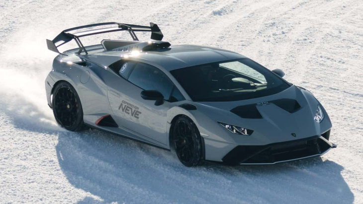 Lamborghini a organisé un stage de glisse dans la neige en Nouvelle-Zélande