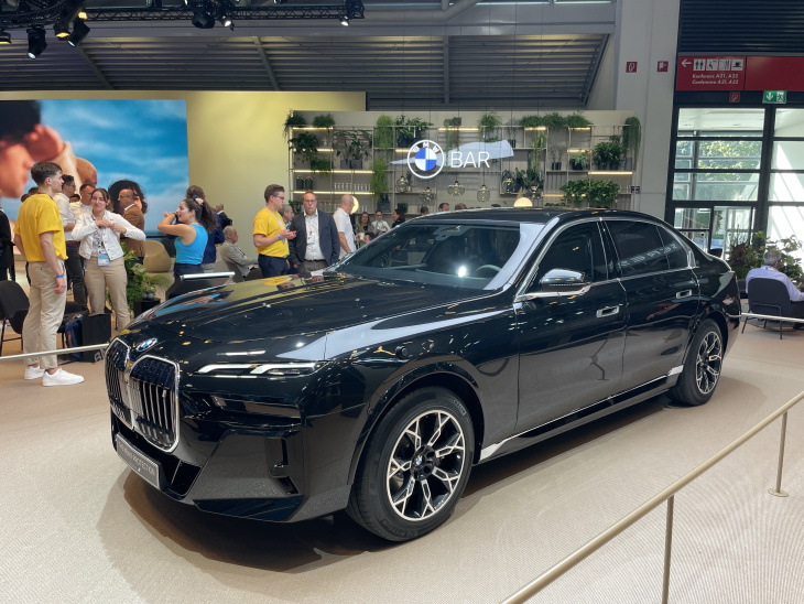 BMW i7 Protection - En direct du salon de Munich 2023 : pour ceux qui ont trop d'ennemis