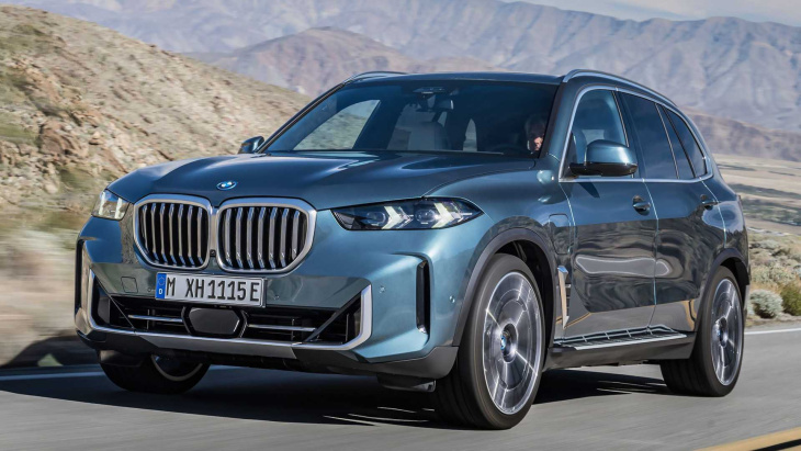 La BMW X3 2025 a été espionné avec ses phares de production