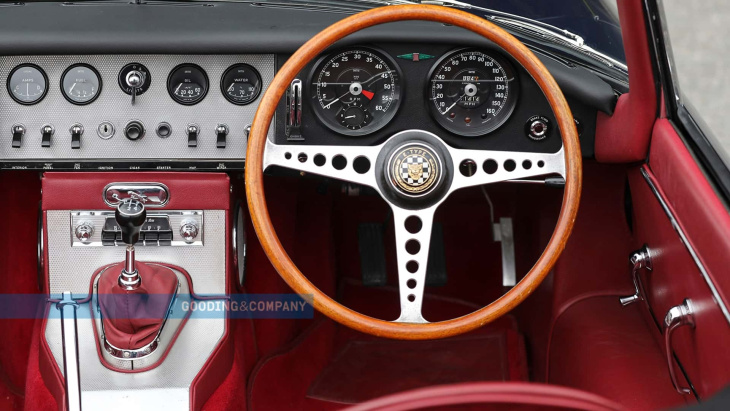 Cette Jaguar Type E 1961 a été adjugée pour un million d'euros