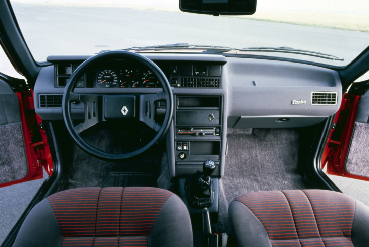 fuego, renault, renault fuego turbo (1983 – 1985), la voiture de collection de prestige, dès 8 000 €