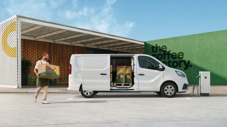 Renault Trafic Van E-Tech (2023) : quasiment 300 km d’autonomie pour le fourgon électrique