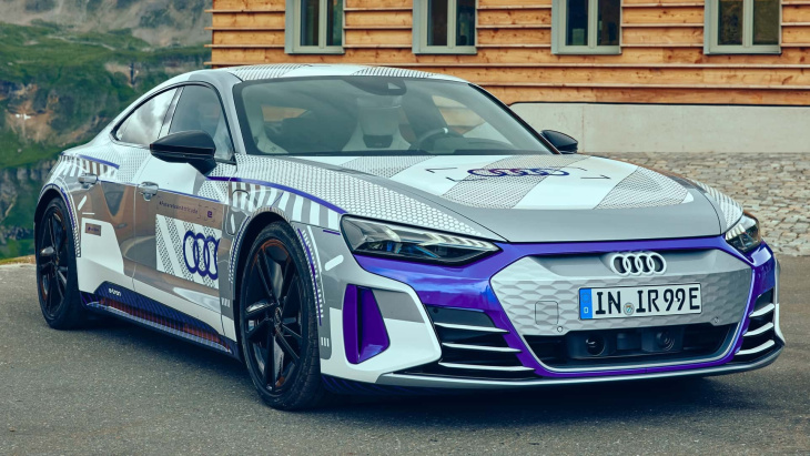 Audi RS e-tron GT Ice Race Edition (2023) : drôle de cadeau d’anniversaire