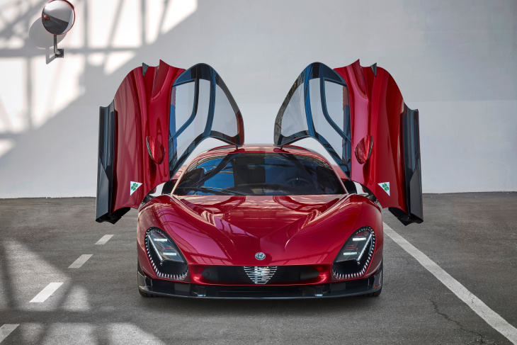 Alfa Romeo prépare une autre supercar