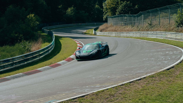 La Porsche Taycan GT est en phase de tests au Nürburgring et elle semble rapide