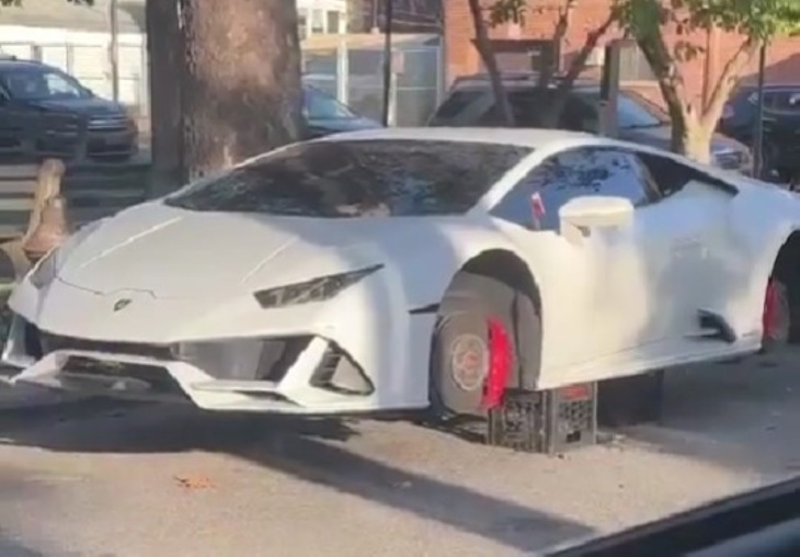 VIDEO - Voilà ce qui arrive lorsqu'on laisse une Lamborghini dans le Bronx