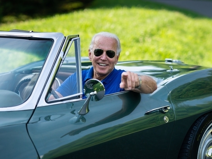 En campagne électorale, Joe Biden soutient les grévistes de Detroit.