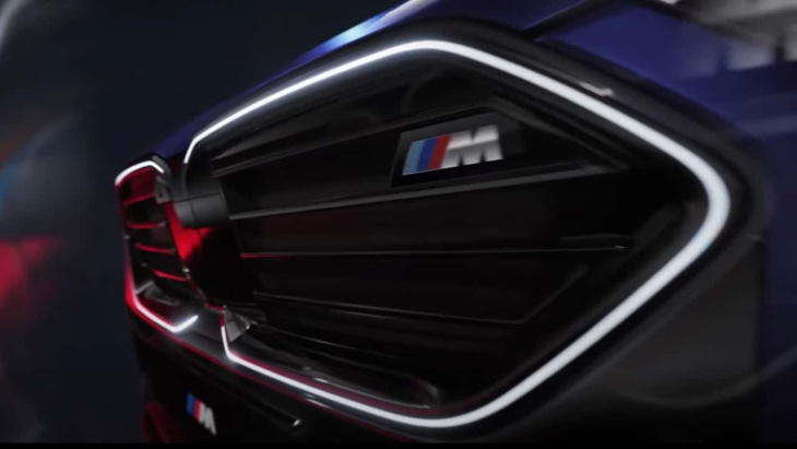Le teaser de la BMW X2 M35i 2024 révèle quelques détails intrigants de son design