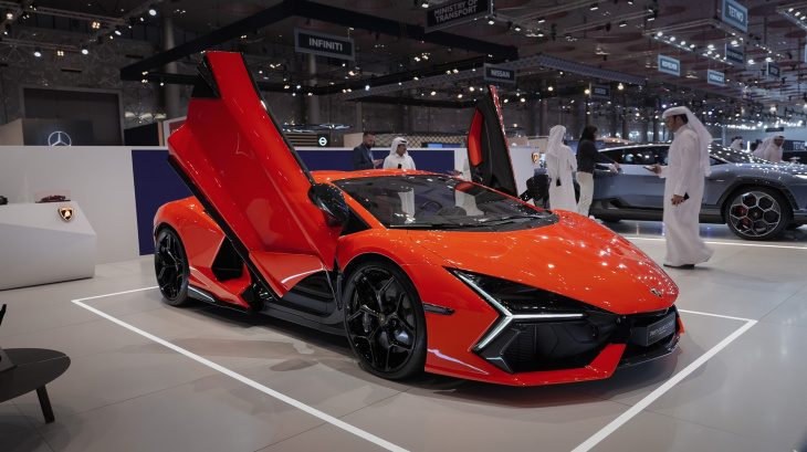 Salon de Genève au Qatar 2023 : Lamborghini Revuelto, premier jet