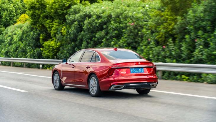 Le Hongqi H5 sera la concurrente chinoise de la BMW Série 5