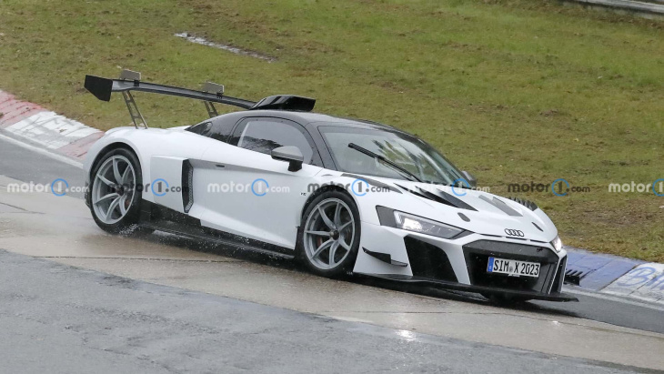 Ce prototype d'Audi R8 pourrait être une GT3 homologuée pour la route