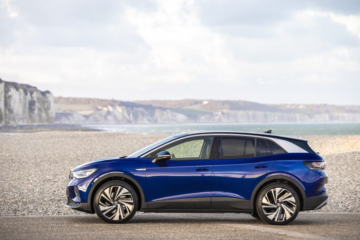 Volkswagen voit ses commandes de voitures électriques plonger