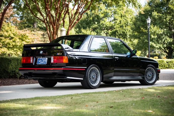 Cette BMW M3 E30 Sport Evolution s’est échangée contre près de 200.000 dollars