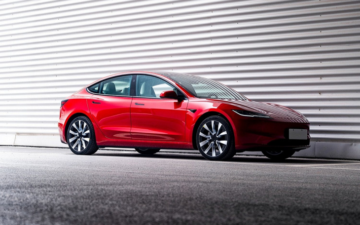 Tesla Model 3 : la nouvelle version Performance sortira début 2024, ce sera un monstre de puissance