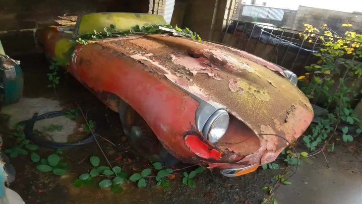 Cette Jaguar Type E abandonnée sera la chose la plus triste que vous verrez aujourd'hui