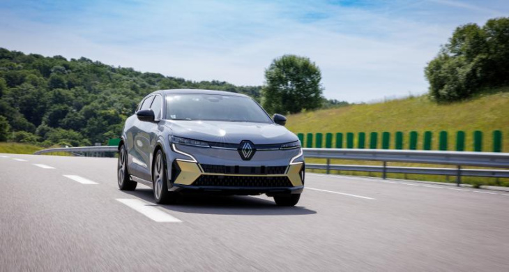 Renault, Peugeot, Tesla, BMW… La liste des voitures électriques qui pourront toucher le bonus écologique en 2024