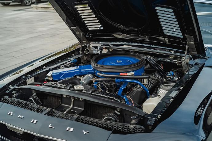 Cette rare Shelby Mustang GT500KR cabriolet de 1968 a trouvé preneur pour 265.000 dollars